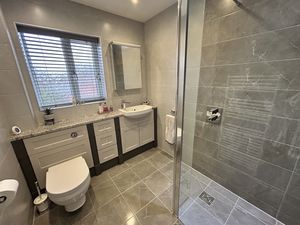 Photo 24- click for photo gallery